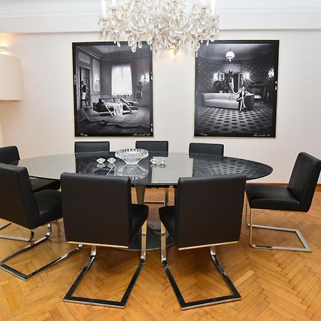 Neoclassical Luxury Apartment Ljubljana Luaran gambar