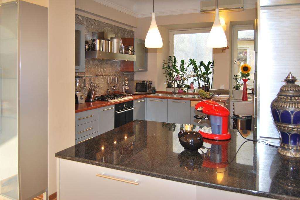 Neoclassical Luxury Apartment Ljubljana Luaran gambar
